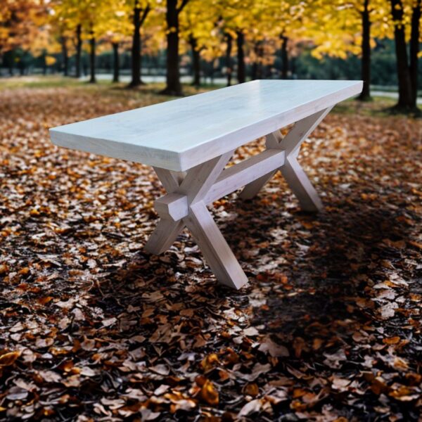 Mesa blanca Cedro patas XIX